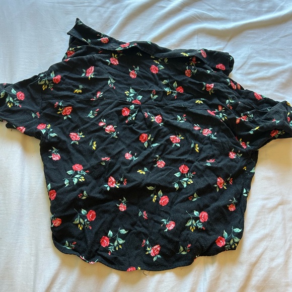 Forever 21 Floral Top Small Shirt - Picture 2 of 5